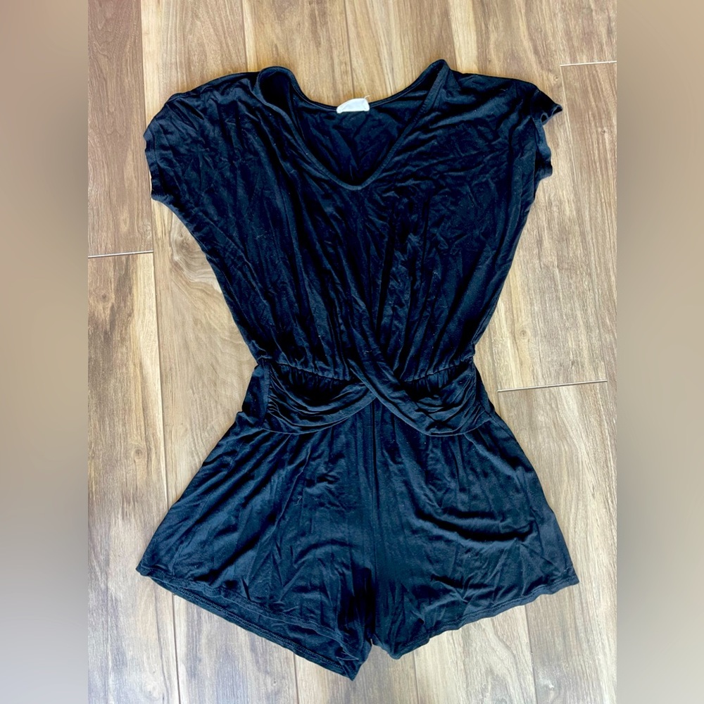 Easy Black Romper